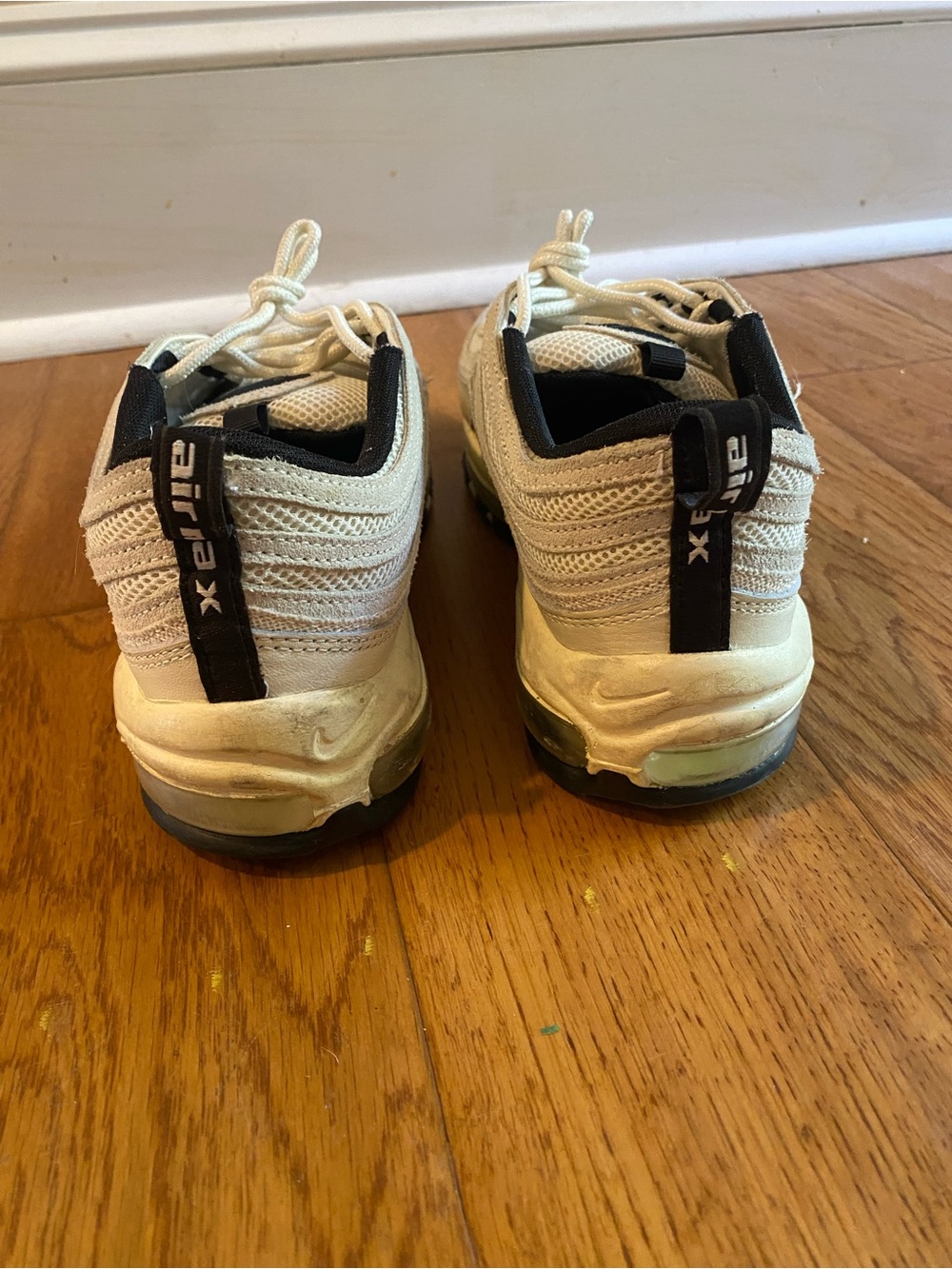 Nike Men’s Off-White/Cream Air Max 97 Sneakers - Picture 4 of 7